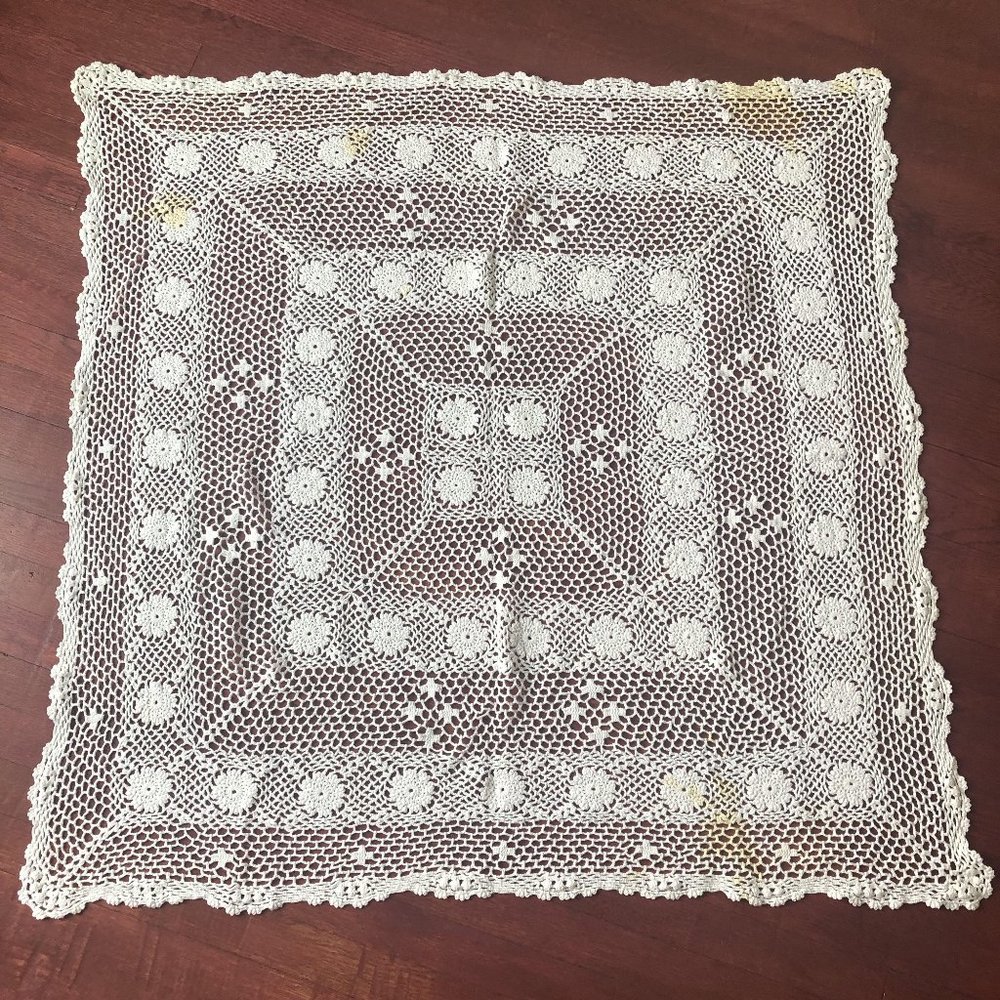 Vintage Square Macrame / Crochet Tablecloth